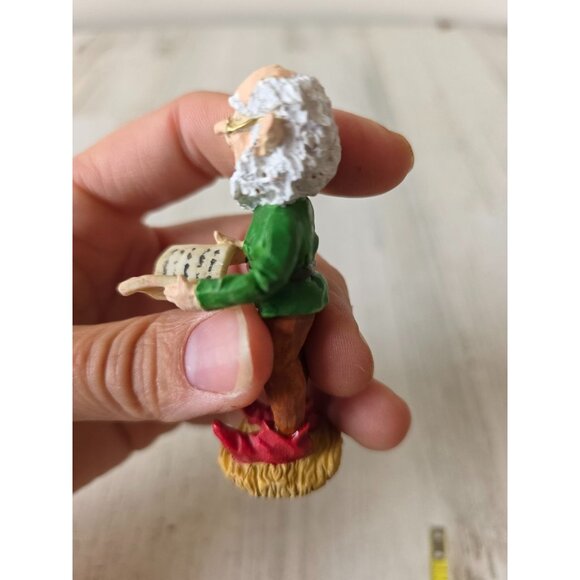 Vintage Santa elf reading singing choir village figurine Xmas - Picture 3 of 9